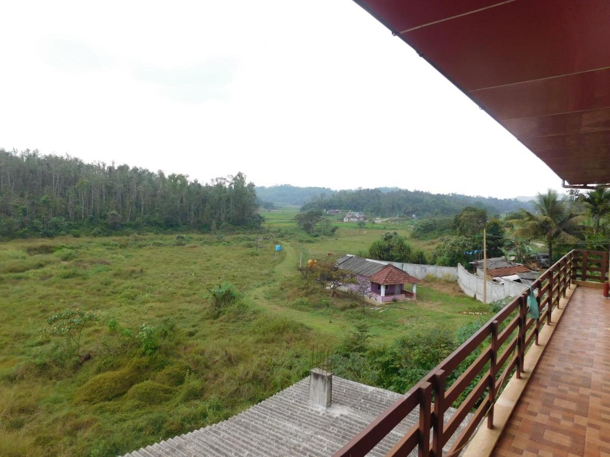 Cauvery Homestay Somvārpet Extérieur photo