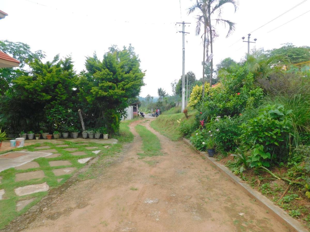 Cauvery Homestay Somvārpet Extérieur photo