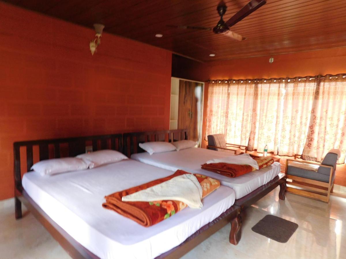 Cauvery Homestay Somvārpet Extérieur photo