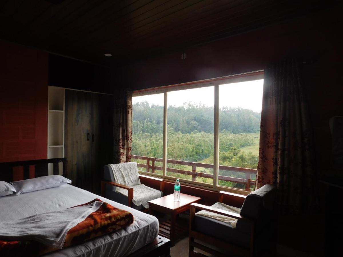 Cauvery Homestay Somvārpet Extérieur photo